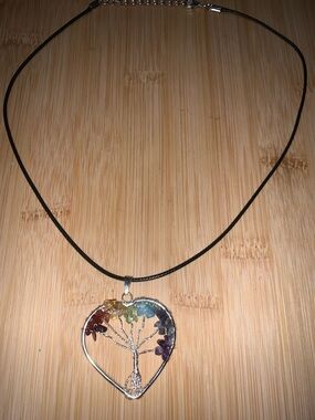 New Chakra Tree of Life Heart💜Pendant Necklace with Rainbow Gemstone Accents
